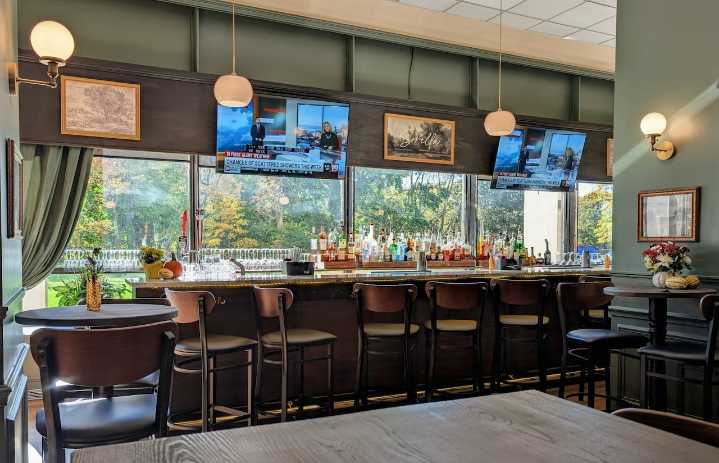 Sorella opens at Bratenahl Place (photos)