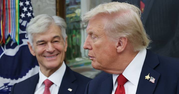 Dr. Oz Finds Cringey New Way to Suck Up to Donald Trump