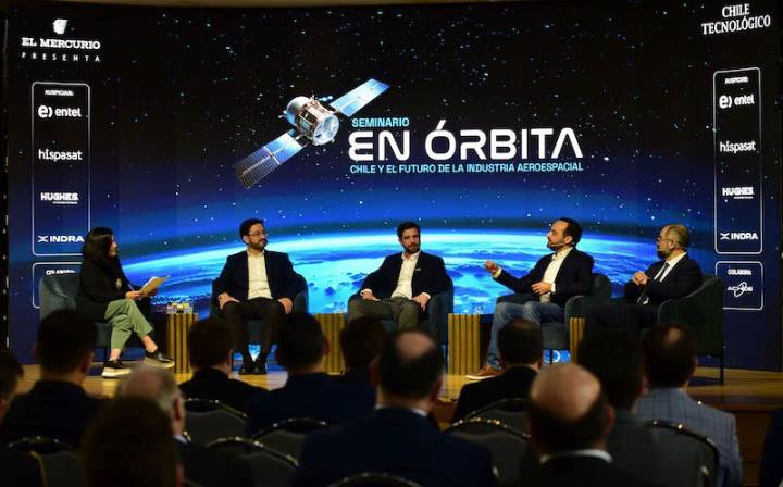 INDRA GROUP LLEVA SU EXPERIENCIA EN CAPACIDADES ESPACIALES AVANZADAS AL SEMINARIO “EN ÓRBITA: CHILE Y EL FUTURO DE LA INDUSTRIA AEROESPACIAL”