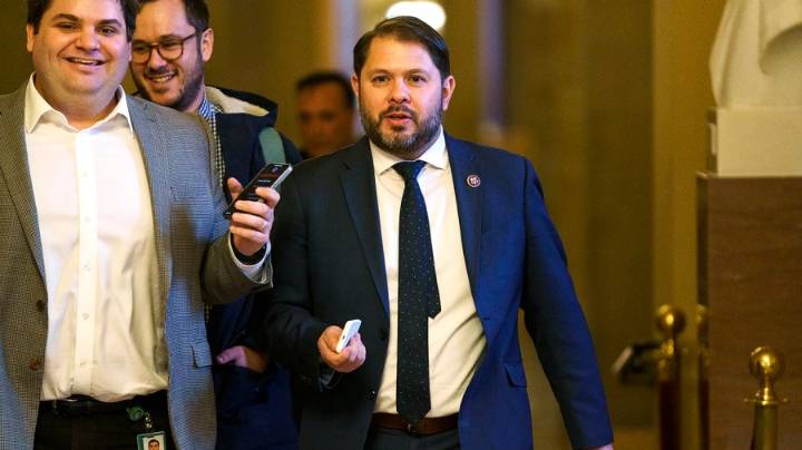 Gallego: Johnson ‘probably going to lose the Speakership’