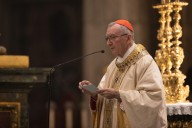 Cardinal, Vatican journalists condemn threat to free press after assaults on journalists