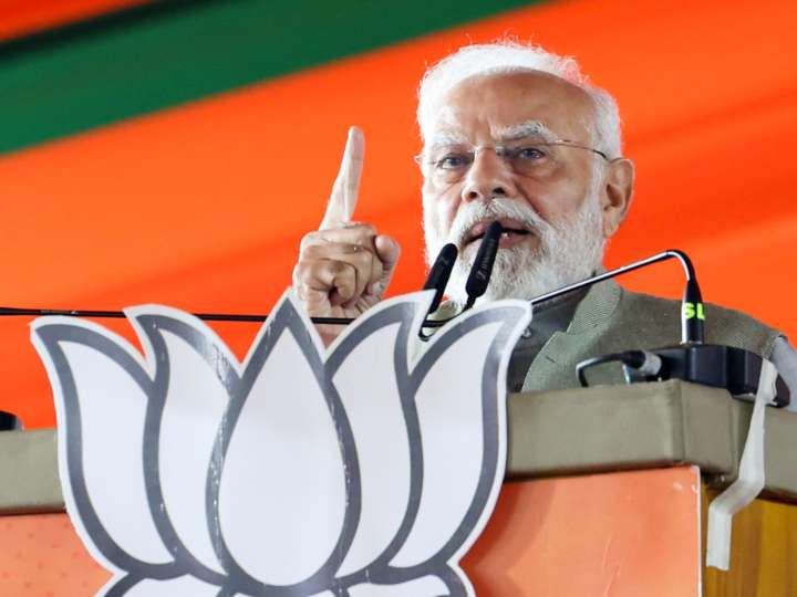 PM Modi hails NDA's 'Sankalp Patra', Oppn asks for "sorry patra"