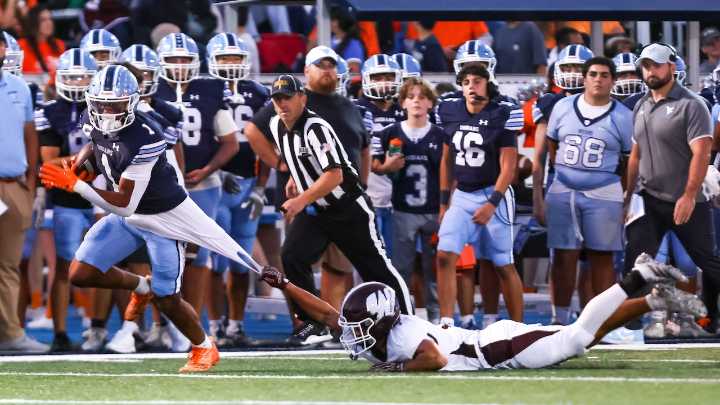 Football photos: No. 19 Wayne Hills at Wayne Valley, Oct. 3, 2025