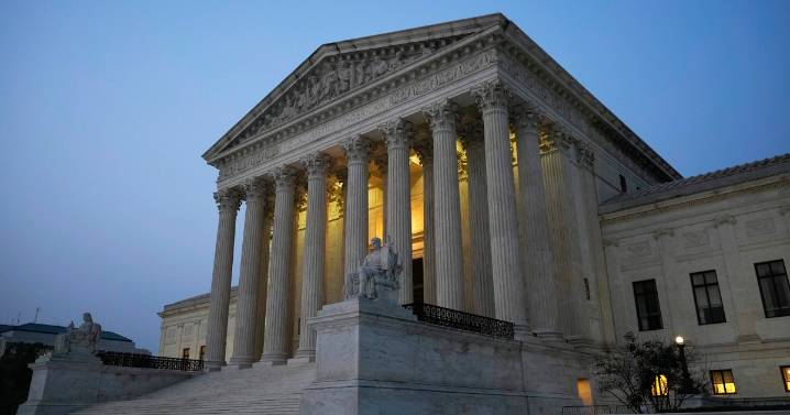 SCOTUS majority declines to give ‘barest form of mercy’ as National Guard ruling awaits