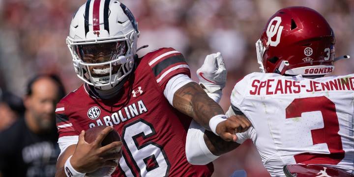 No. 14 Oklahoma exacts revenge on South Carolina, 26