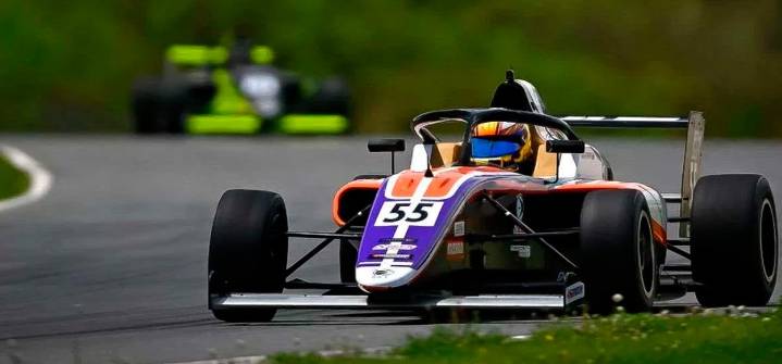Alex Popow Jr. va por el subcampeonato de la F4