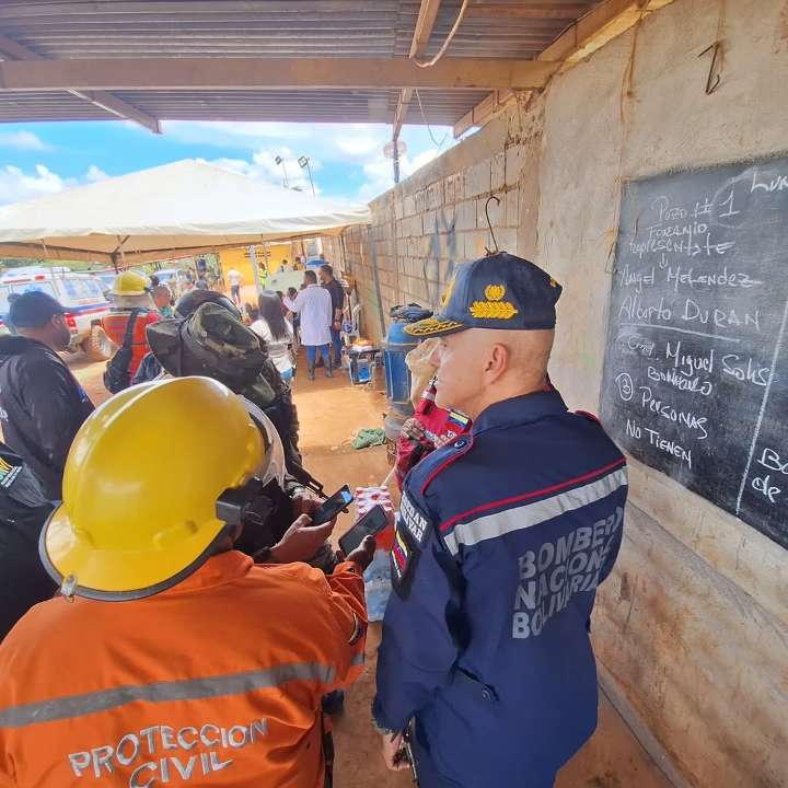 Al menos 14 mineros fallecieron tras inundarse mina en El Callao 