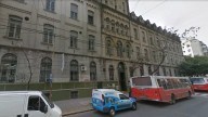 Pánico en un colegio de Palermo: hay tres alumnos con quemaduras por la explosión de un experimento
