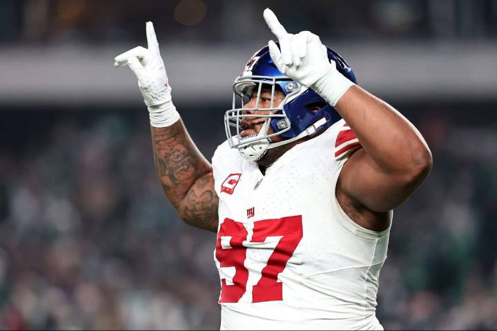 Giants star Dexter Lawrence fires back at Carl Banks’ ‘delusional’ criticism