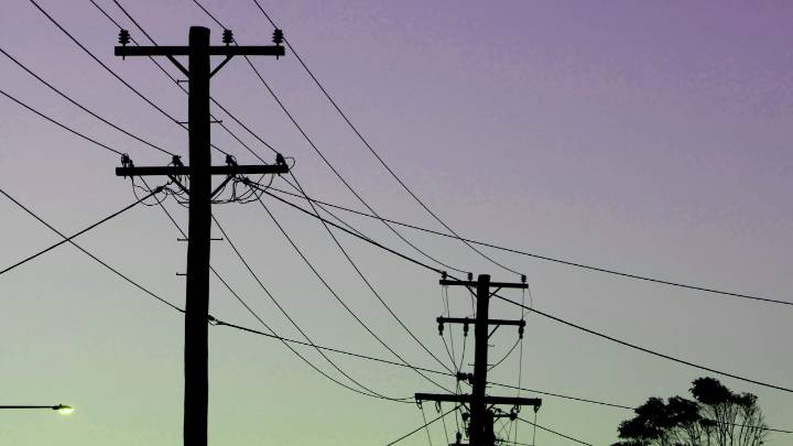 Energy expert says landmark new report proves Australia has ‘most volatile power market in the world’ due to Labor’s renewables push