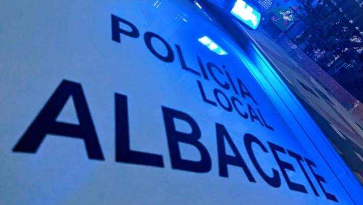 Recuperan un vehículo robado en esta céntrica calle de Albacete