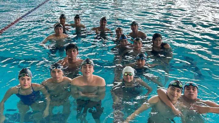 Nadadores del club Marlins se ubicaron entre los mejores en Copa Loma