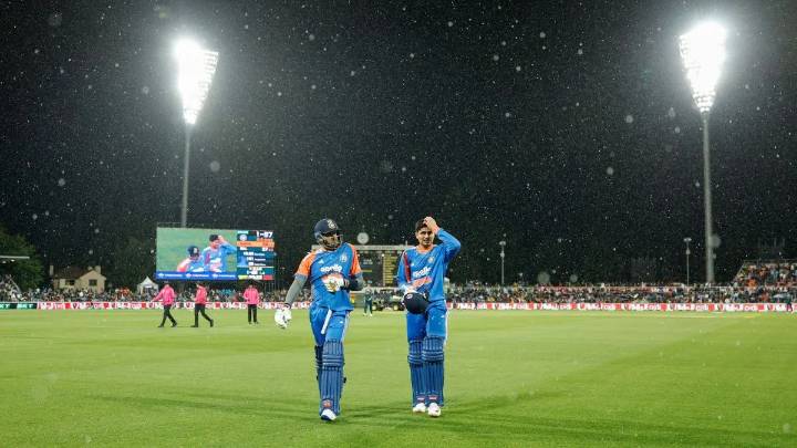 Rain washes out first India-Australia T20I in Canberra