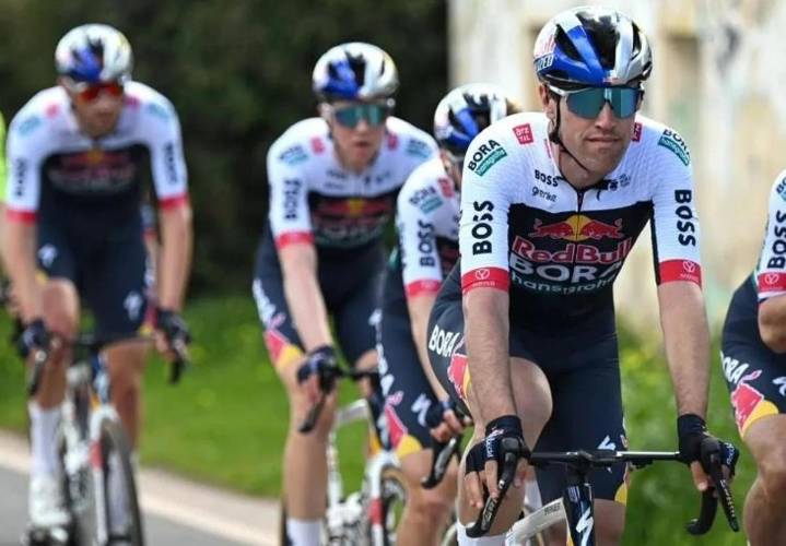 La UCI suspende provisionalmente al español Oier Lazkano por anomalías en su pasaporte biológico