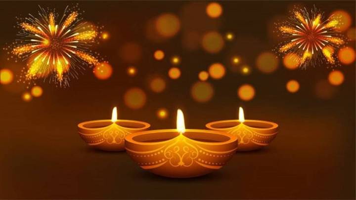 Diwali 2025 Vastu Tips: Things To Not Keep At Home For Good Luck Lifestyle News