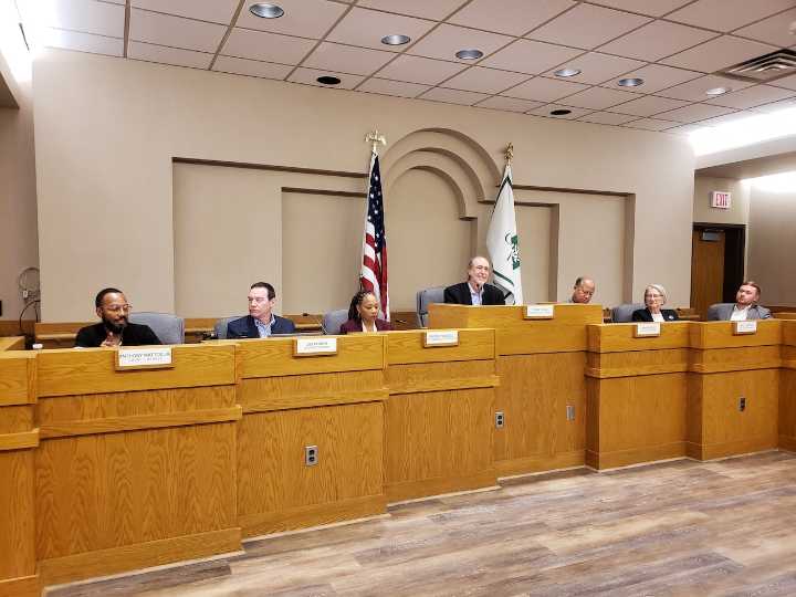 Here are the nine people who want to fill the empty Cleveland Heights city council seat