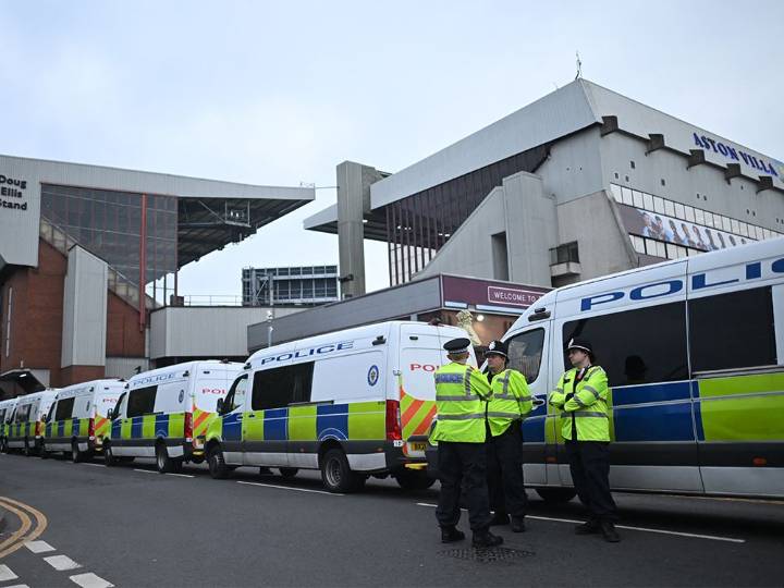 Ban on Jewish fans at soccer match shows antisemitic mob is winning