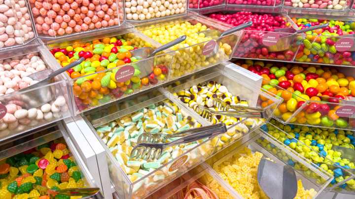 This Old-School Candy Shop In NYC Has Been A Local Mainstay For Nearly 90 Years