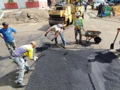 Asfaltan vialidades en Piar
