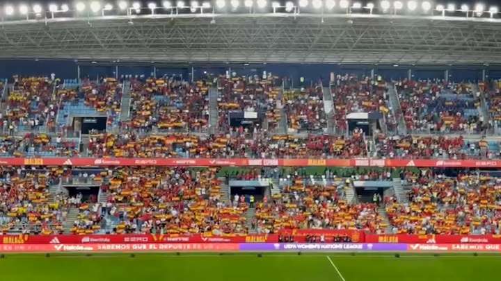 España Vs. Suecia femenino: así sonó el himno español en La Rosaleda