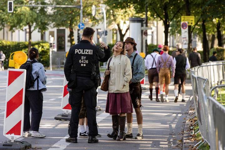 Oktoberfest cierra temporalmente debido a incendio y explosión en Múnich
