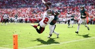 Quinyon Mitchell wins first career Player of the Week award