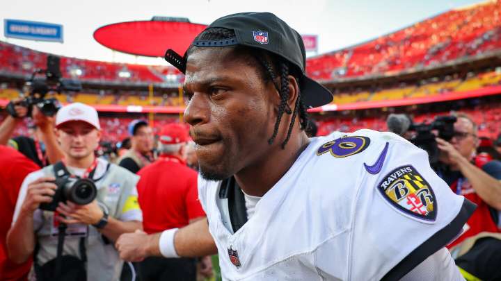 Lamar Jackson listed as limited in practice return.