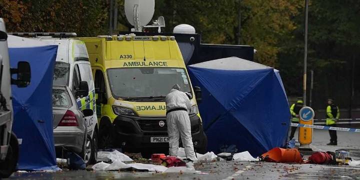 2 victims at the Manchester synagogue were shot, 1 of them fatally