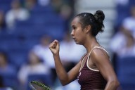Fernandez tops Galfi in straight sets to advance at Japan Open