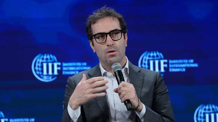 El Gobierno rectifica y planteará congelar las cuotas de los autónomos que ganen menos para 2026
