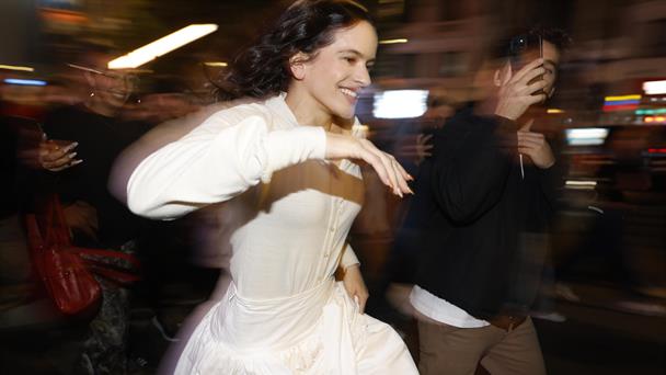 Rosalía asegura en México que su nuevo disco está inspirado en las mujeres santas