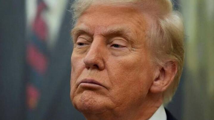 Shutdown hits US as Trump, Democrats dig in over spending fight