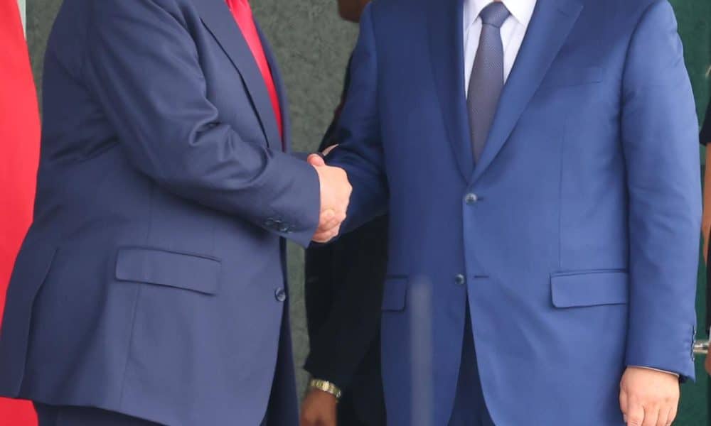 Trump y Xi acuerdan verse de nuevo en China en abril del próximo año