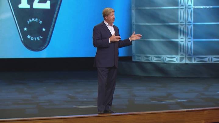 Gateway Church founder Robert Morris denies defamation claim, seeks dismissal from civil lawsuit in new filing