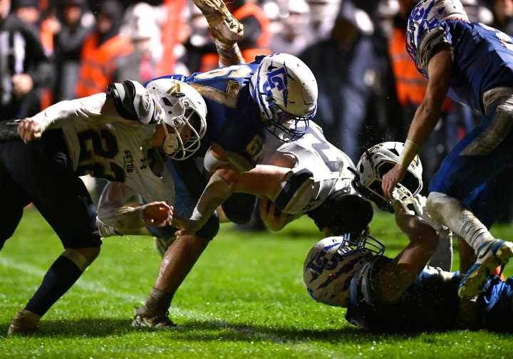 Week 9 high school football previews for Southwest Washington with livestream links and predictions