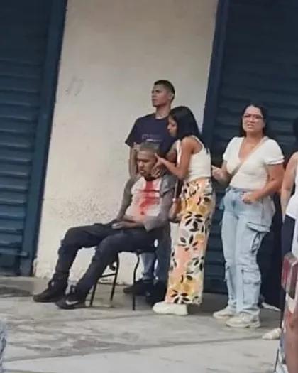 Parquero  asesinado con un bombillo led en pelea en el centro de Valencia