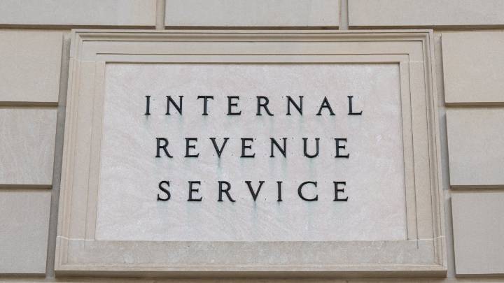 IRS will furlough nearly half of workforce as shutdown continues