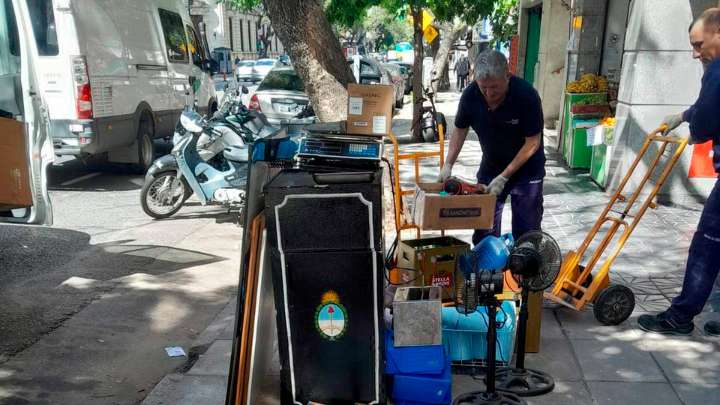 El Gobierno desalojó un emblemático bar peronista