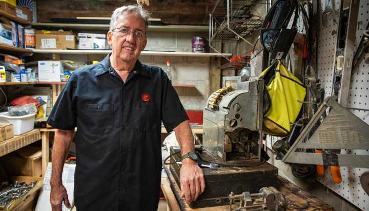 Hopleaf owner searches for a new home for two 100-pound, vintage cash registers