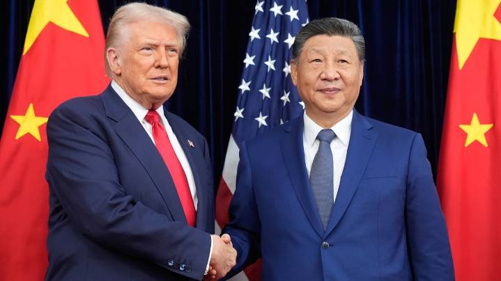 Trump cuts tariffs on China after meeting Xi in South Korea