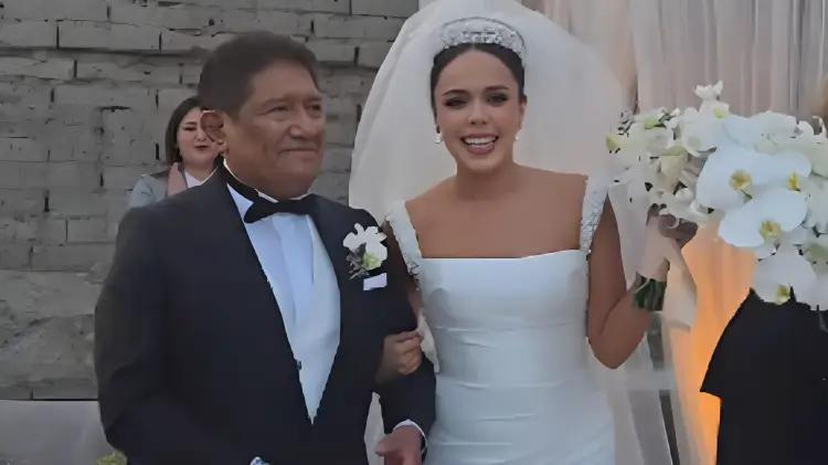 Juan Osorio y Eva Daniela se casan entre votos emo...