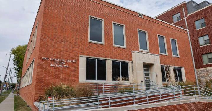 State begins moving Iowa City historical society materials, despite lawsuit