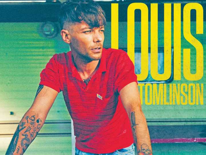 El británico y exOne Direction Louis Tomlinsonva por la vereda tropical