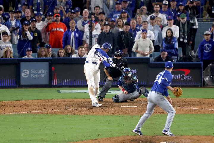 Freeman firma un jonrón histórico y Dodgers toman ventaja en la Serie Mundial tras maratón de 18 entradas
