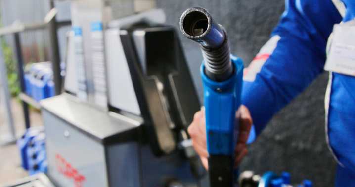 Ahorra hasta $300 por litro: estos son los principales descuentos en bencina durante octubre