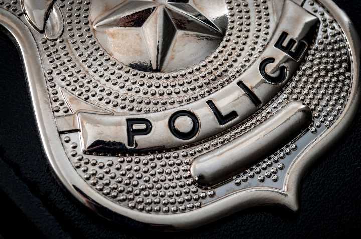 Pa. police officer injured in shootout with man suspected of killing motel clerk