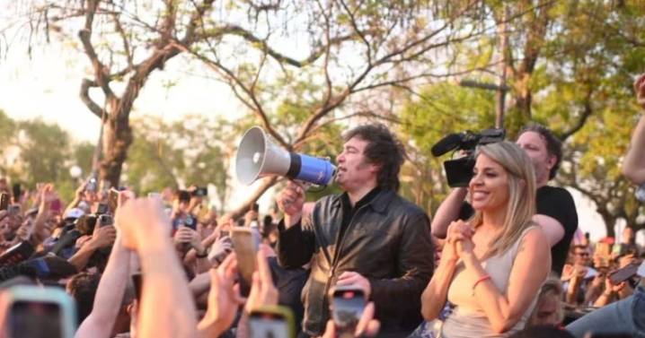 Así fue el recorrido de campaña de Javier Milei en Chaco y Corrientes previo a su viaje a Estados Unidos
