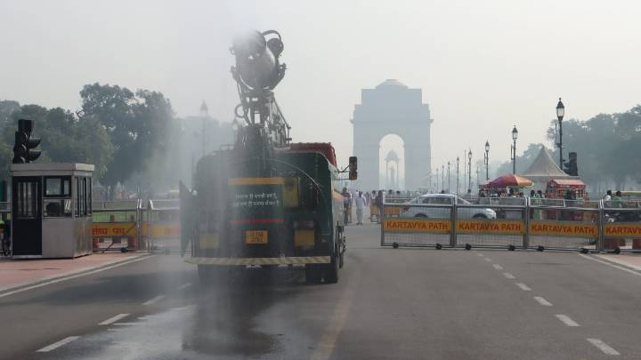 Delhi NCR pollution: CAQM enforces GRAP Stage 1 restrictions as AQI touches 211