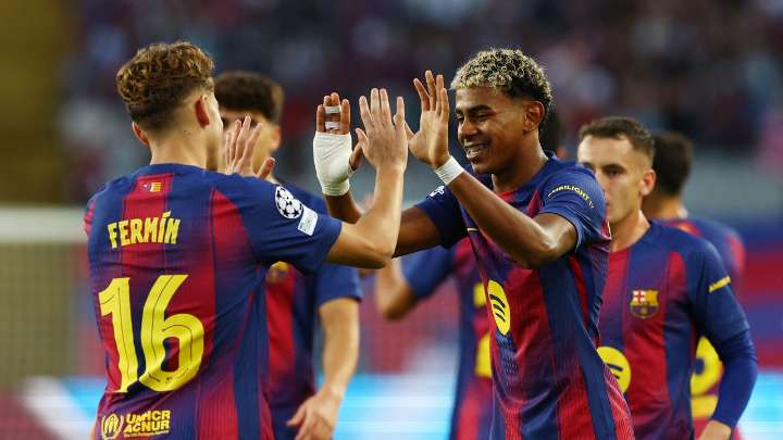 Fermín López lidera con un hat-trick la goleada del Barcelona a Olympiacos (6