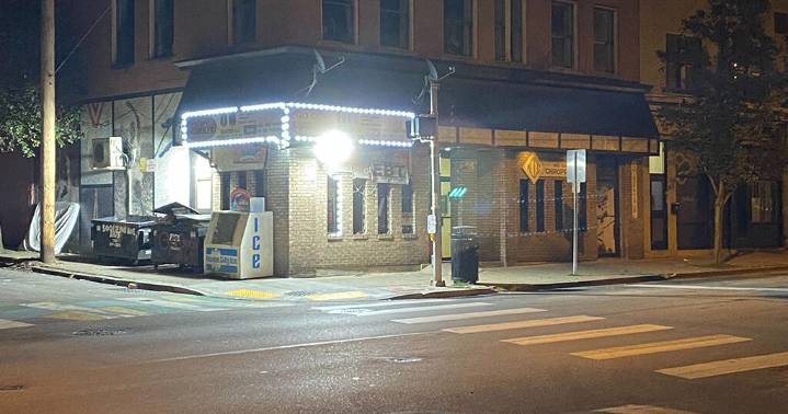 Man arrested, accused of armed robbery at Hazelwood convenience store